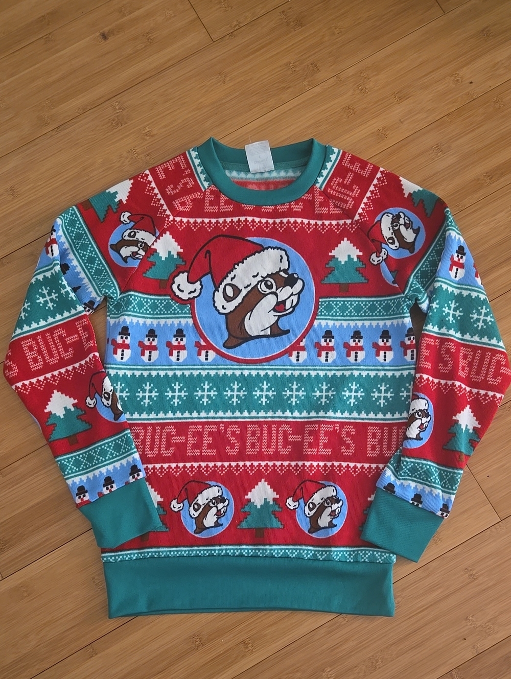 Buc-ee's Holiday Christmas Sweater - S